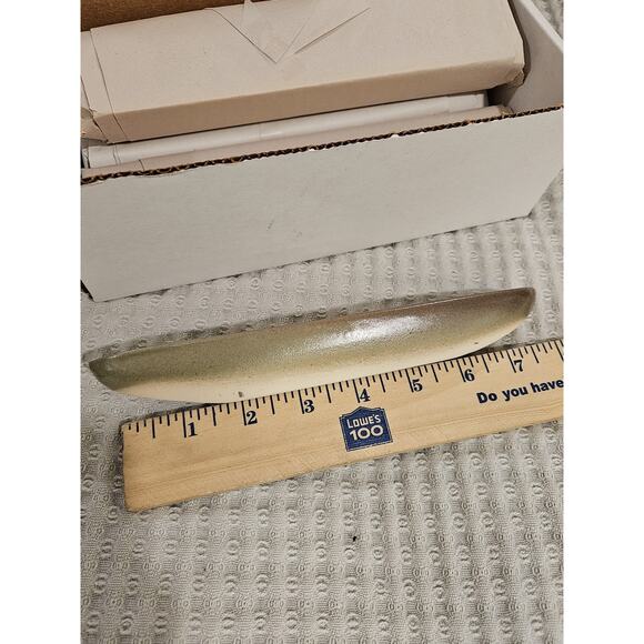 Carnevale McCarty of Memphis Signed White Pottery Olive Tray Boat Dish Set Of 4 - Picture 4 of 6